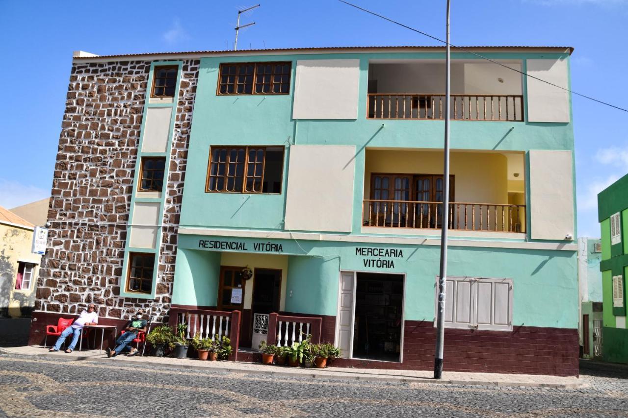 Hotel Residencial Vitoria Ponta Do Sol Exterior foto