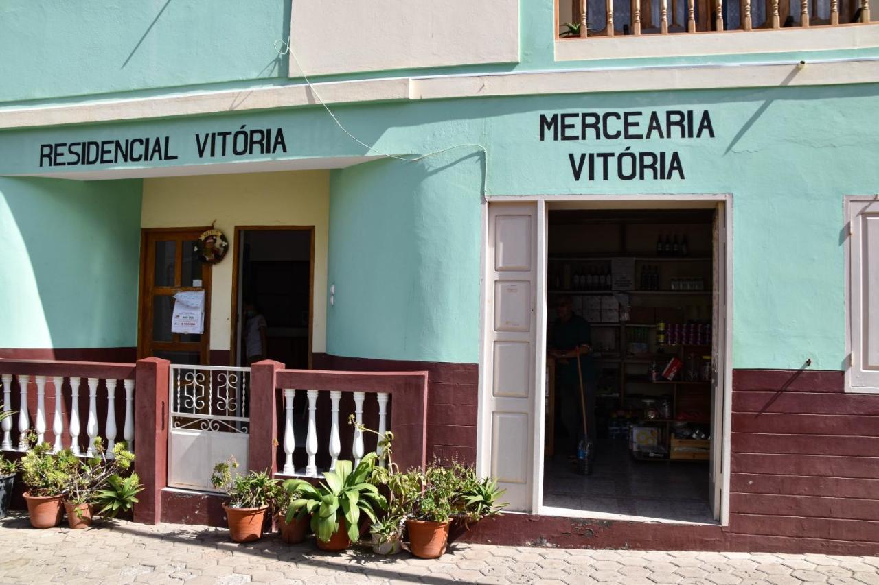Hotel Residencial Vitoria Ponta Do Sol Exterior foto