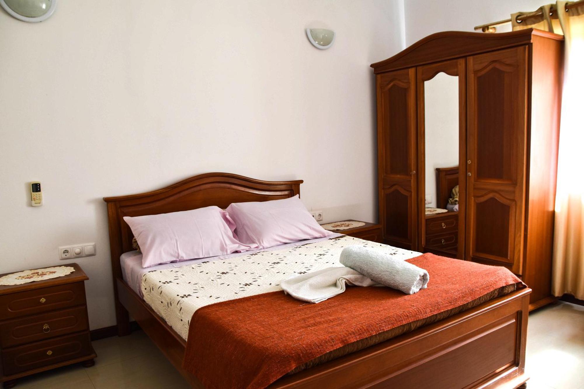 Hotel Residencial Vitoria Ponta Do Sol Habitación foto